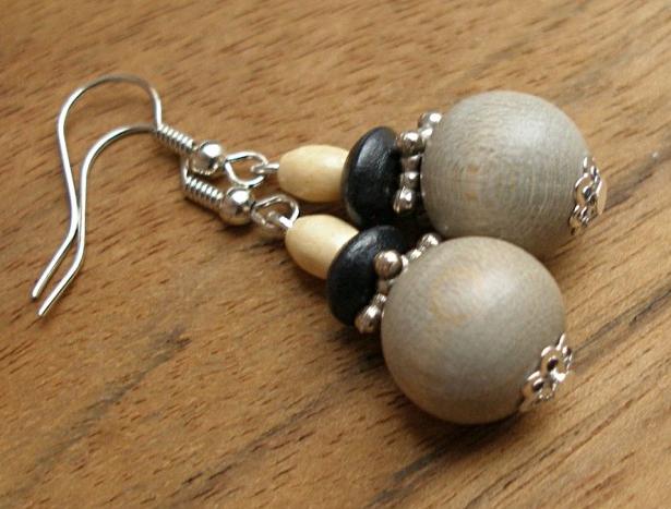 Flower IV. ....... náhrdelník