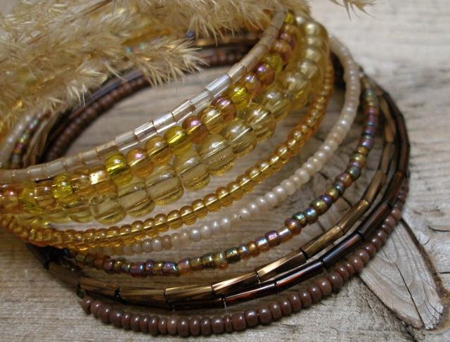 Flower IV. ....... náhrdelník