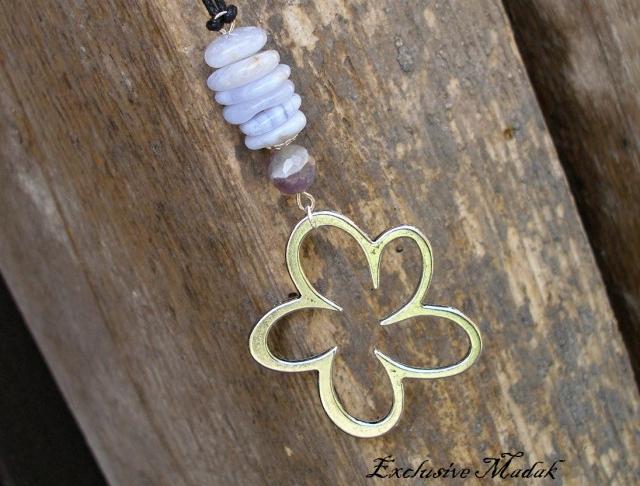 Flower III. ....... náhrdelník náhrdelník kámen květina modrá květ nebe minerál ametyst chalcedon onyx dlouhý hemati 