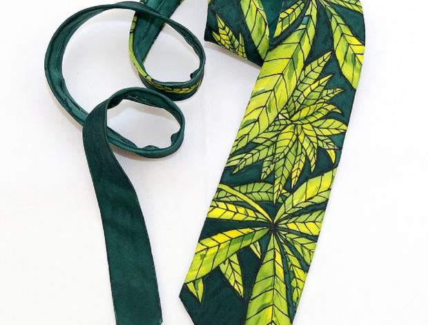 Malované lněné šaty Skrývám šelmu