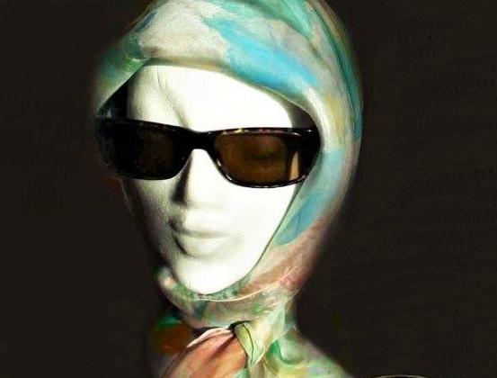 Malované lněné šaty Skrývám šelmu