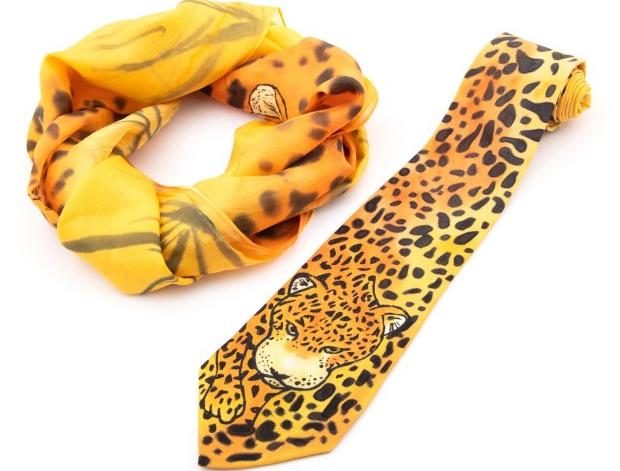 Malované lněné šaty Skrývám šelmu