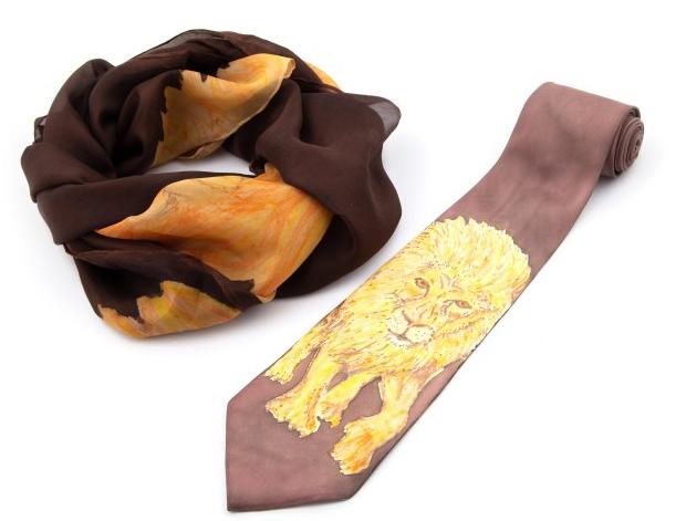 Malované lněné šaty Skrývám šelmu