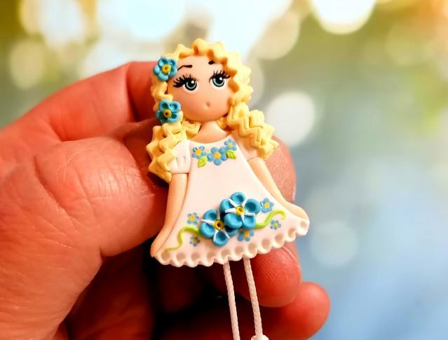 Pomněnková víla panenka brož polymer fimo pomněn 