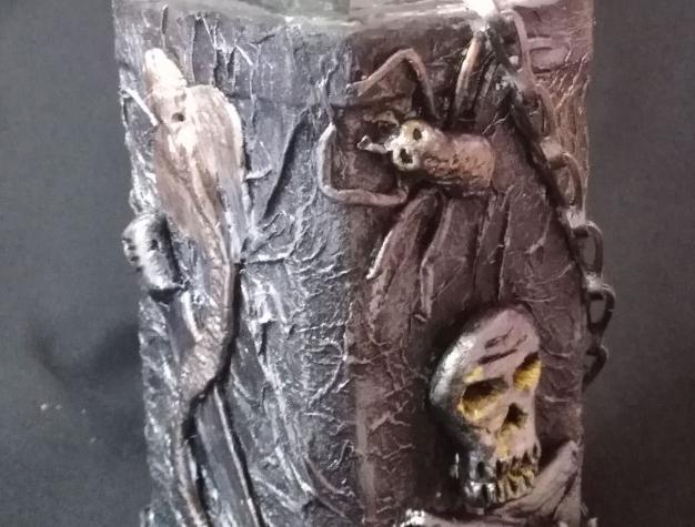 Betonová dóza s ornamenty