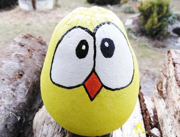 Betonová dóza s ornamenty