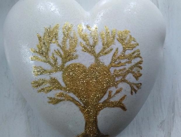 Betonová dóza s ornamenty