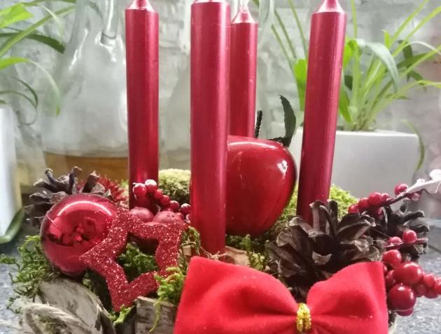 Betonová dóza s ornamenty