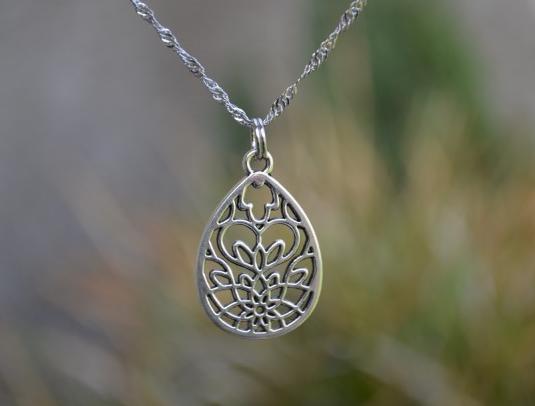 náušnice - v zahradě II