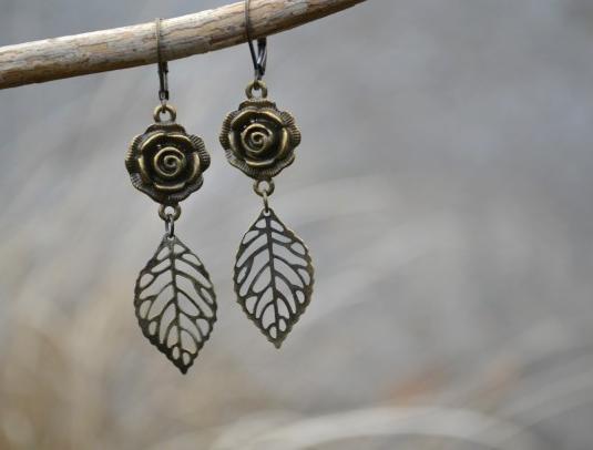 náušnice - v zahradě II