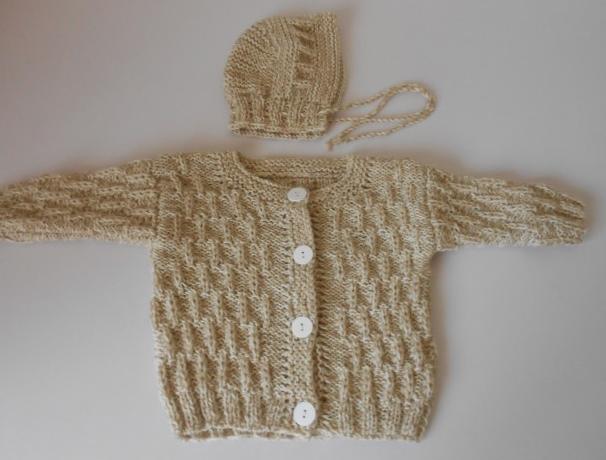 Kojenecká soupravička s merinem bílá dětský svetr béžová akryl vlna merino kojenecký 