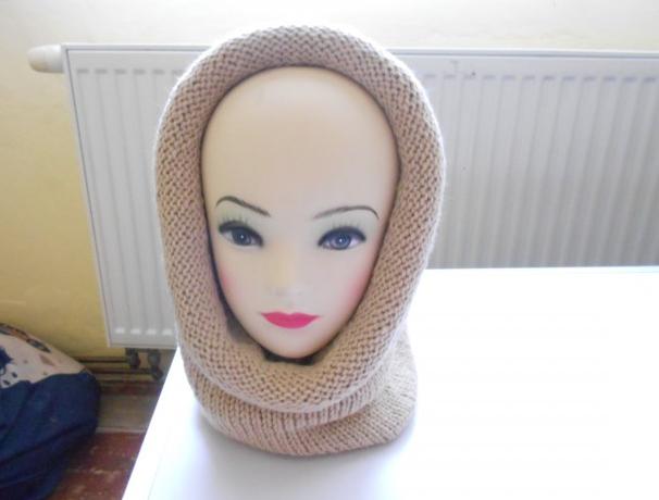 Teplý kuklo-nákrčník merino