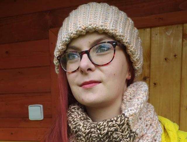 čepice a nákrčník - meruňkovobéžový zima čepice nákrčník 
