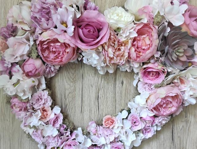 Velké květinové srdce růžové dřevo dřevěné srdce dekorace dárek květina ložnice interiér narozeniny svátek přírodní překližka květ svatba svatební růžové květinové sukulent wedding k zavěšení na stěnu trvanlivý lišejník ručně vyřezané stabilizovaný bezúdržbový 