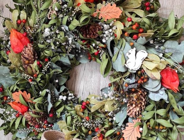 Eukalypt. podzim. věnec do oranž.1