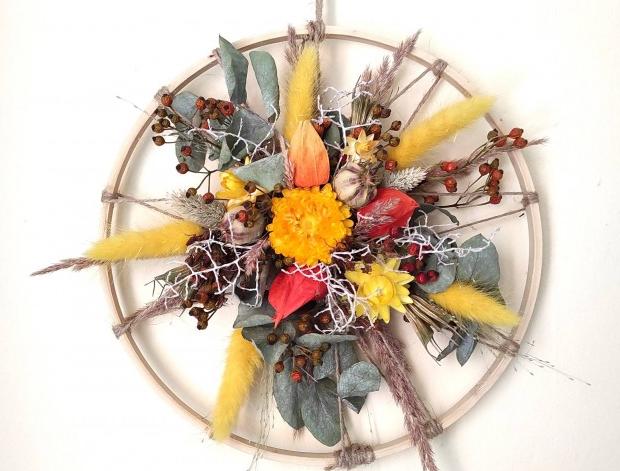 Věnec přírodní do žluté