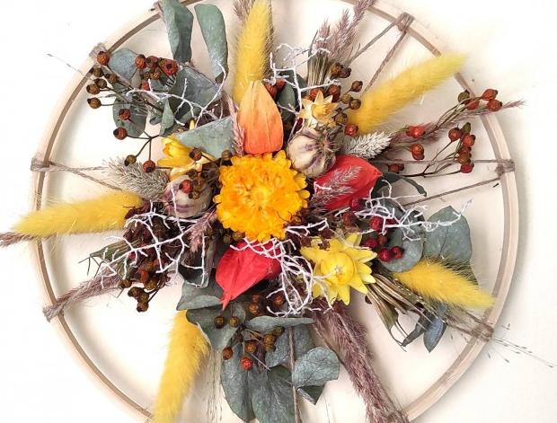 Věnec přírodní do žluté