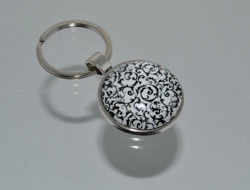 Přívěsek na klíče - ornament (3681)