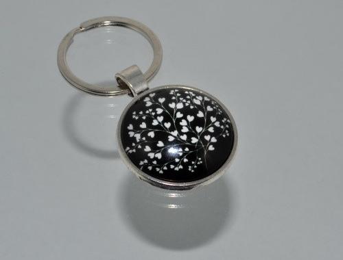 Přívěsek na klíče - srdíčko (3794) přívěsek srdce srdíčko srdíčka přívěšek klíče klíč klíčenka barevný bílý černý srdíčkový černobílý přívěsek na klíče bíločerný přívěšek na klíče 