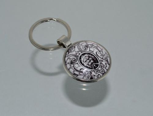 Přívěsek na klíče černobílý (4000) přívěsek ornament přívěšek klíče klíč klíčenka barevný vzor ornamenty vzory vzorovaný černobílý přívěsek na klíče bíločerný přívěšek na klíče 