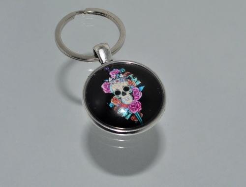 Přívěsek na klíče - (4062) přívěsek přívěšek klíče klíč klíčenka barevný lebka přívěsek na klíče lebky přívěšek na klíče 