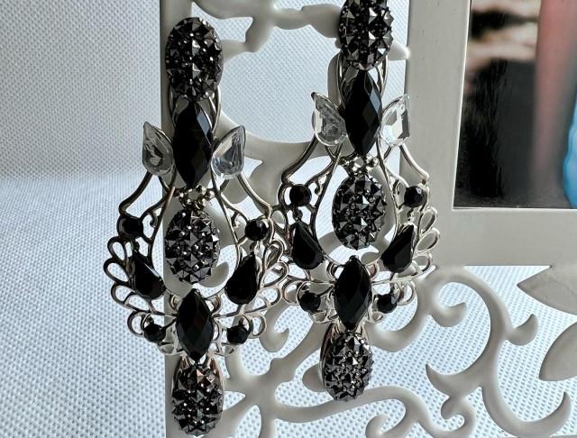 Luxusní černo šedé náušnice náušnice svatba černé visací šedé luxusní třpyt černošedé náušničky náušky crystal zářivé třpytivé šedočerné svědek 