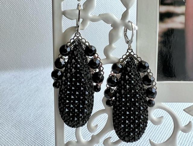 Černé krásky náušnice svatba černé visací luxusní třpyt náušničky náušky crystal zářivé třpytivé svědek 