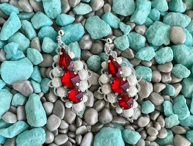 Náušnice - červeno bílé