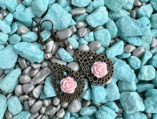 Náušnice - růžové růžička