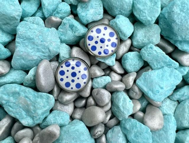 Náušnice - modré puntíky