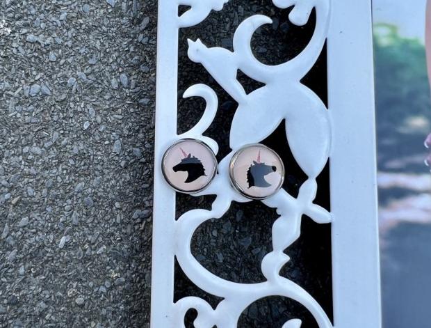 Náušnice - růžový jednorožec šperk šperky náušnice růžová bižuterie akce pryskyřice náušničky náušky růžové jednorožec výprodej unicorn jednorožci pryskyřicové 