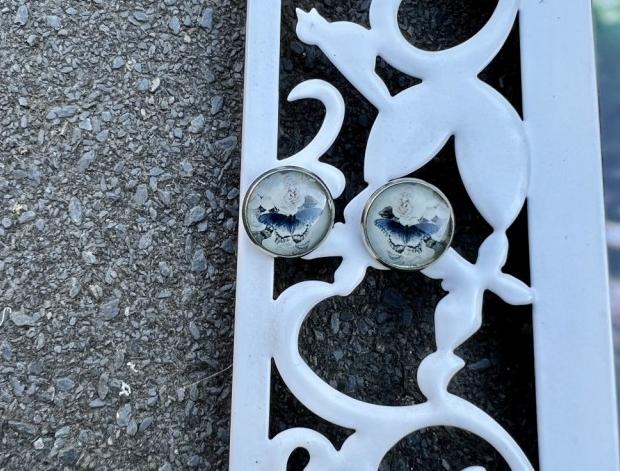 Náušnice - motýlci v usíšch