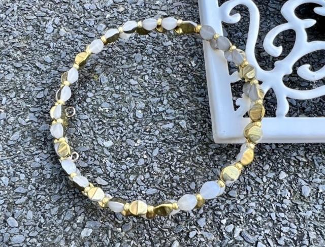 Náramek - zlato šedý