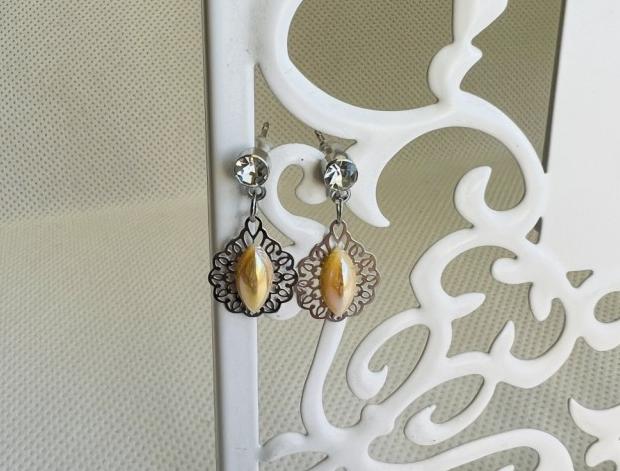 LC mini - žluté květy šperk šperky dárek kamínky náušnice žlutá luxusní bižuterie luxus náušničky náušky bižuterní crystal bižu žluté mini na ples na svatbu kamínkové svědek 