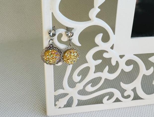 LC mini - zářivé žluté šperk šperky dárek kamínky náušnice žlutá luxusní bižuterie luxus náušničky náušky bižuterní crystal bižu žluté mini na ples na svatbu kamínkové svědek 