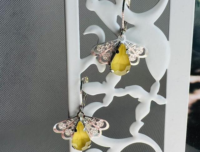 LC jemné - vějíř ve žluté kamínky náušnice žlutá svatba luxusní bižuterie luxus náušničky náušky svatební ples plesové bižuterní crystal bižu kamínek žluté na ples kamínkové luxury svědek crystals 