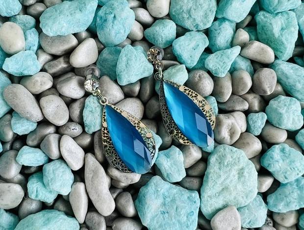 LC jemné - zářivé modré