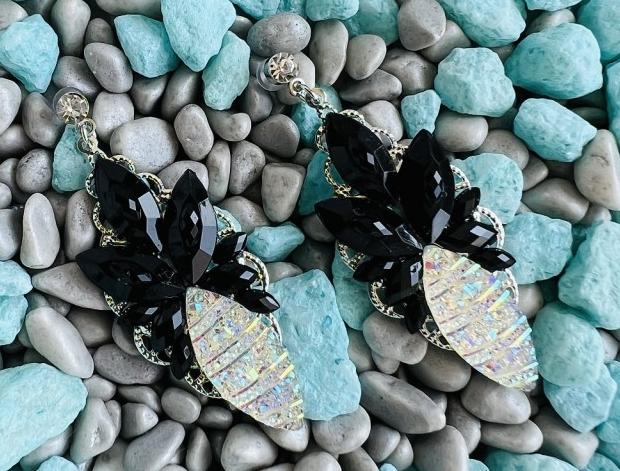 Luxusní crystal - černé zářivé