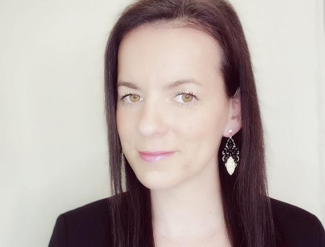 Luxusní crystal - černé zářivé