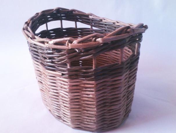Oválný košík papír box pedig košík koš krabička recyklace krabice košíček krabičky košíčky košíky noviny boxy přepravka přepravky koše papírovým 