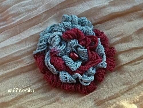 háčkovaná čepice-modrá