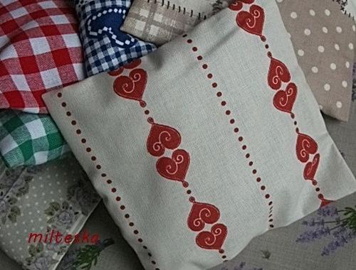 háčkovaná čepice-modrá