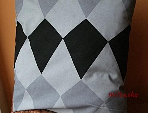 háčkovaná čepice-modrá