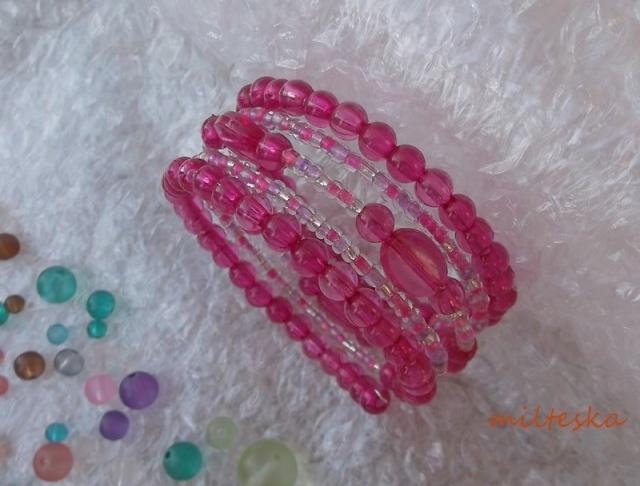 háčkovaná čepice-modrá