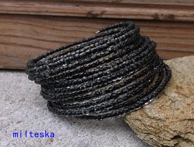 háčkovaná čepice-modrá