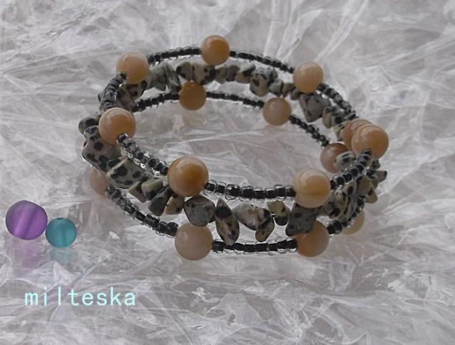 háčkovaná čepice-modrá