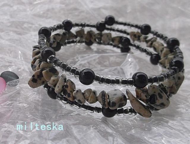 háčkovaná čepice-modrá