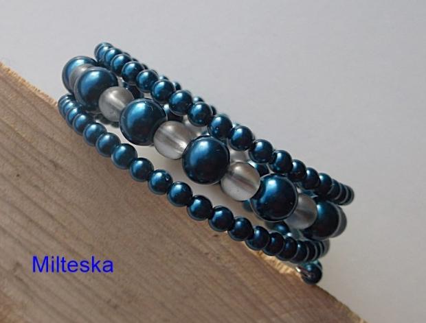 háčkovaná čepice-modrá