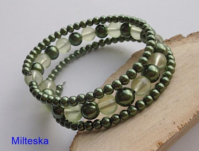 háčkovaná čepice-modrá