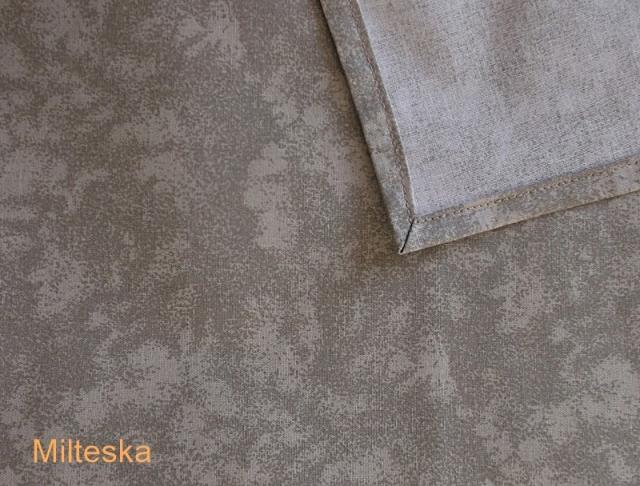 háčkovaná čepice-modrá